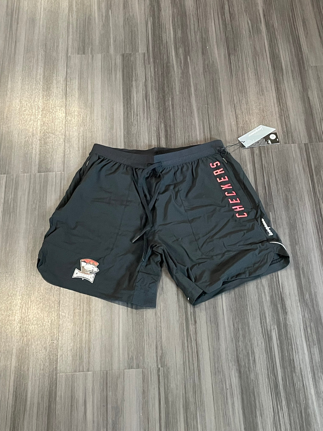 Loogaroo Checkers 5in Shorts